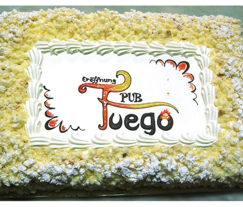 Flockentorte zur Eröffnung Pub Fuego Bäckerei Burgauner